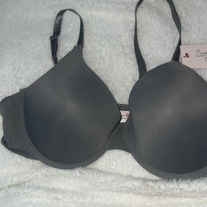 Secret treasures bra size38D new with tags gray underwire